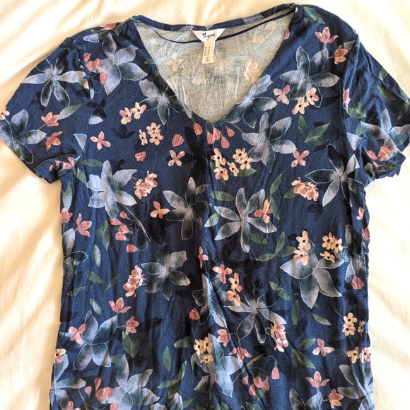 Thyme nursing top - Picture 1 of 2